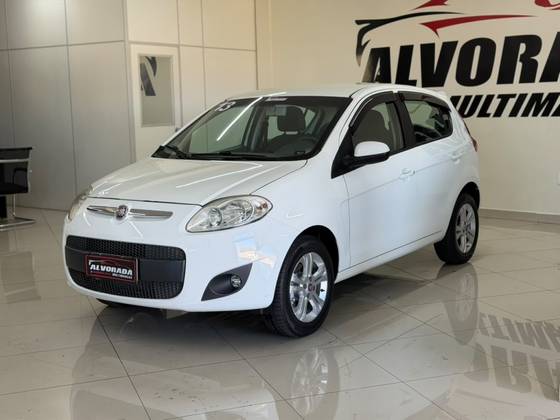 FIAT PALIO 1.4 MPI ATTRACTIVE 8V FLEX 4P MANUAL FIAT PALIO 1.4 MPI ATTRACTIVE 8V FLEX 4P MANUAL